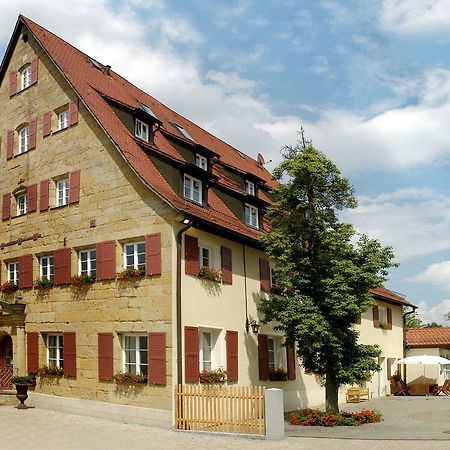 Landgasthof Und Hotel Weisser Lowe Eckental Bagian luar foto