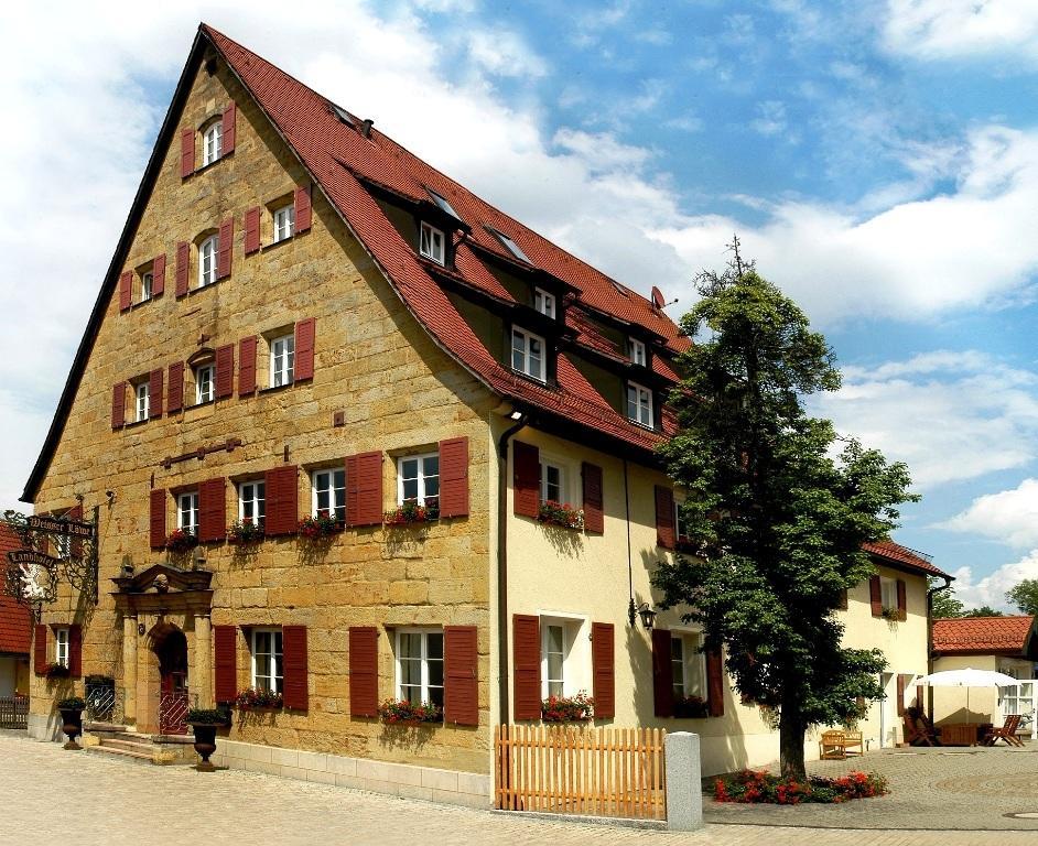 Landgasthof Und Hotel Weisser Lowe Eckental Bagian luar foto