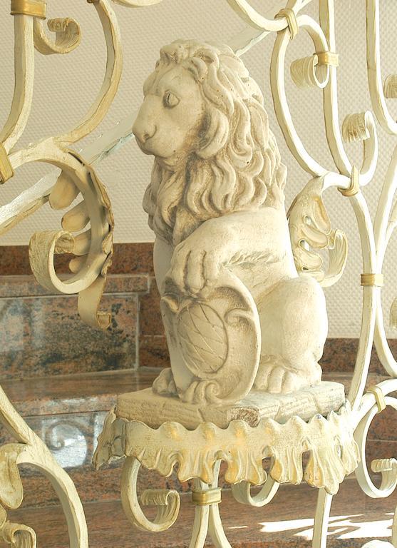 Landgasthof Und Hotel Weisser Lowe Eckental Bagian luar foto