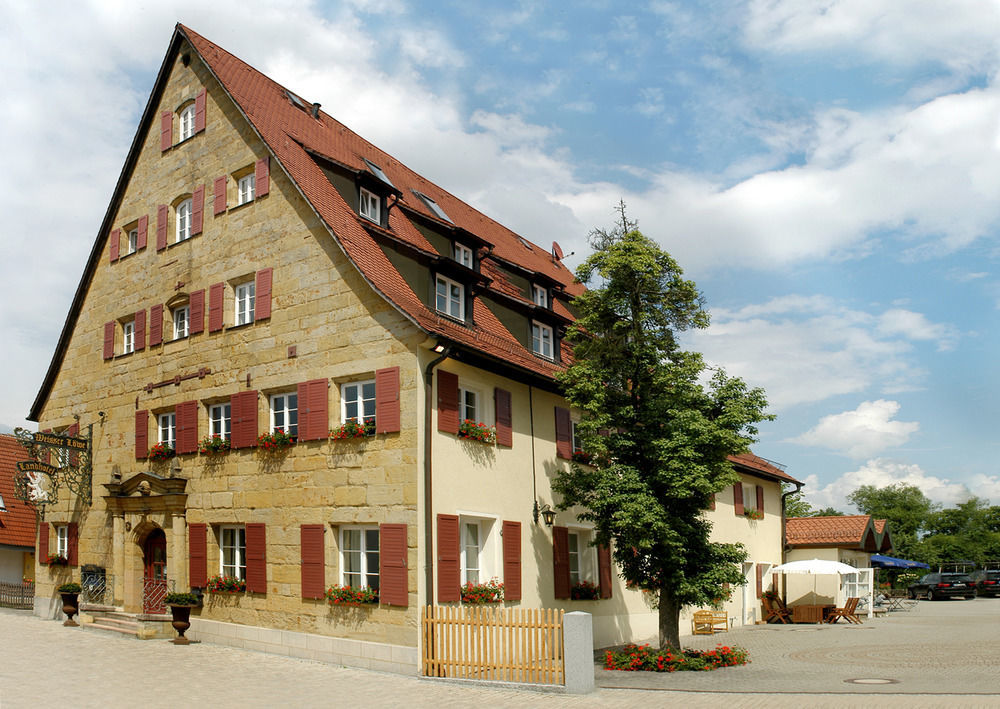 Landgasthof Und Hotel Weisser Lowe Eckental Bagian luar foto