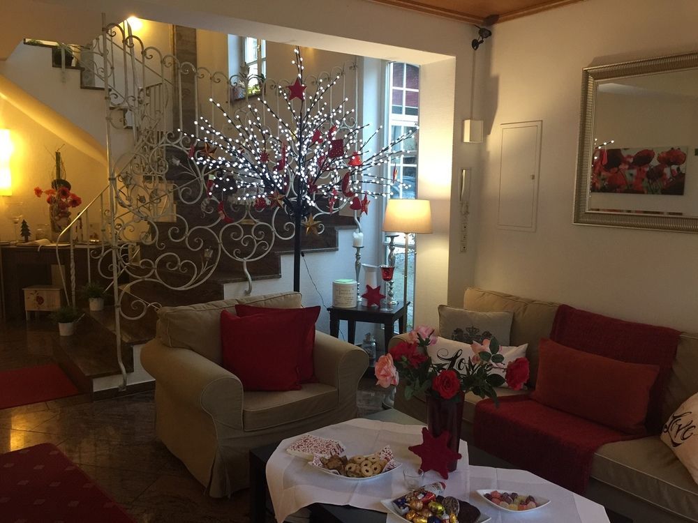 Landgasthof Und Hotel Weisser Lowe Eckental Bagian luar foto