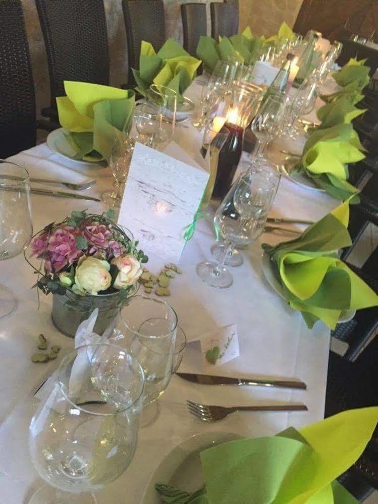 Landgasthof Und Hotel Weisser Lowe Eckental Bagian luar foto
